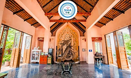 Tharaburi Resort Sukhothai