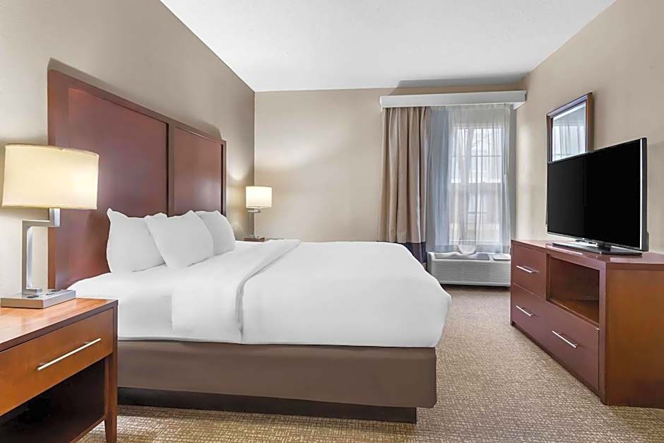 Comfort Suites Sumter near Shaw AFB