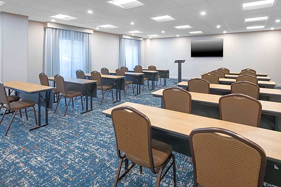 Hampton Inn & Suites Berkshires-Lenox