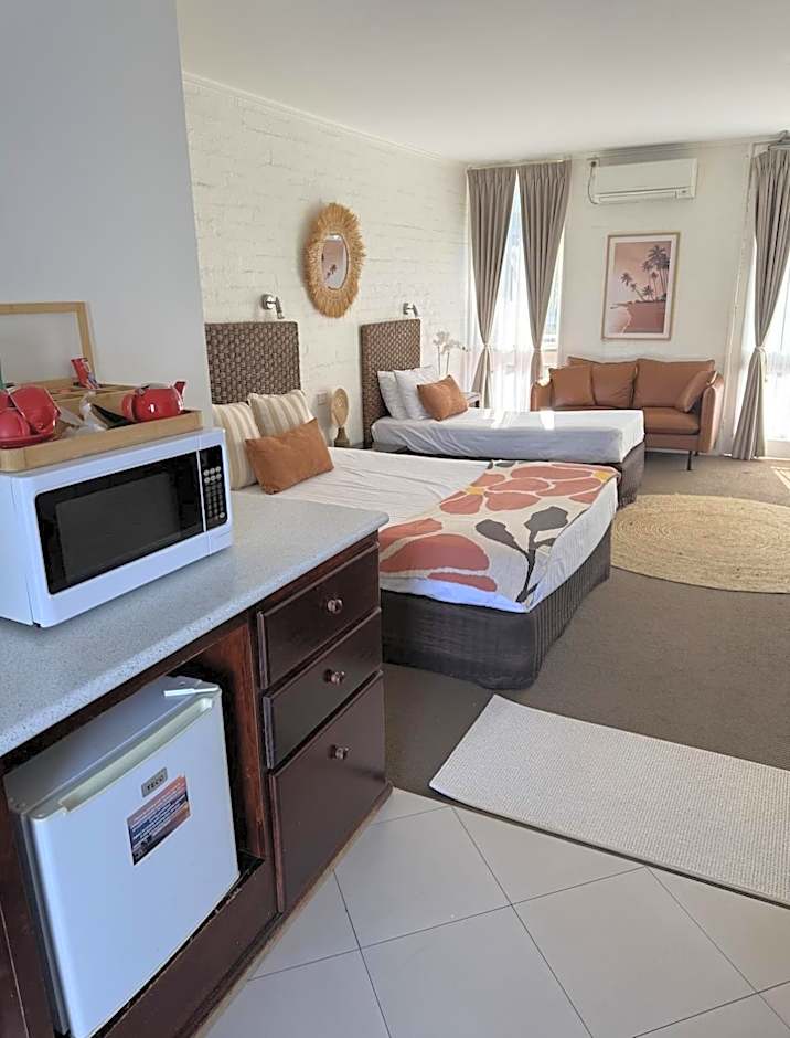 Mallacoota Hotel Motel