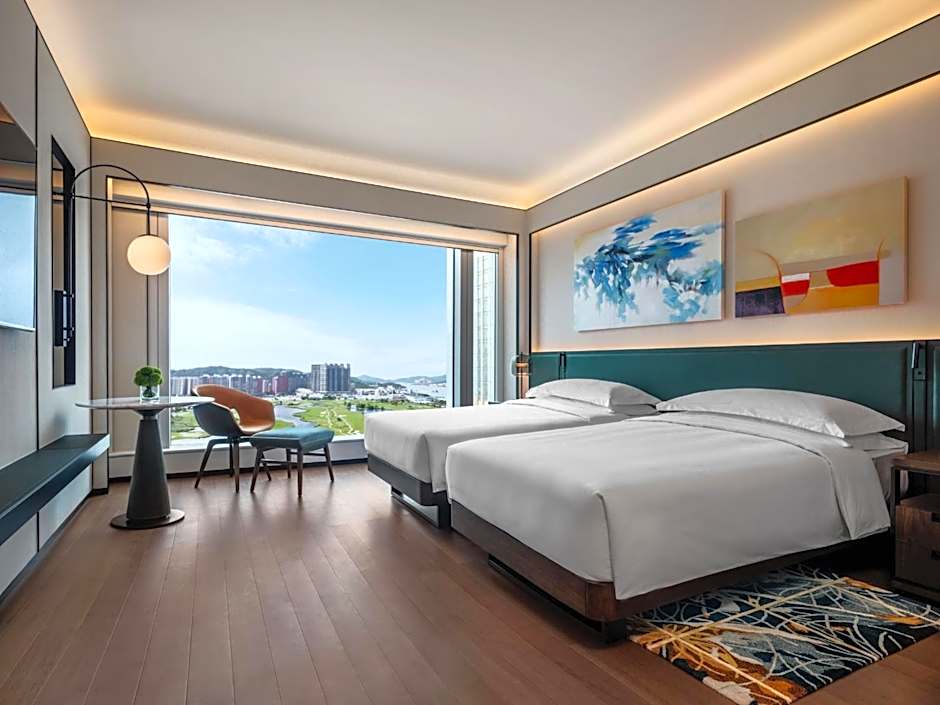 Photo 1 of 5 of 2 Twin Beds, High Floor