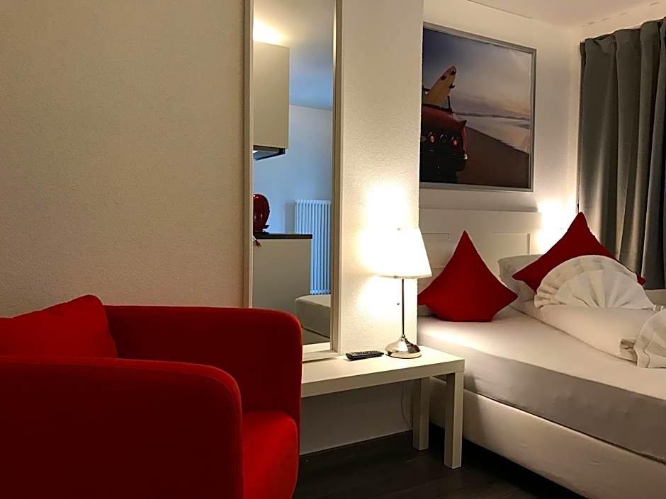 INSIDE Five Hotel