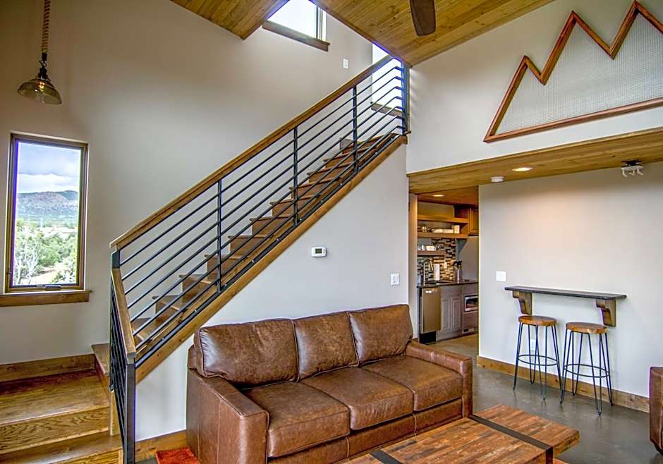 Royal Gorge Cabins