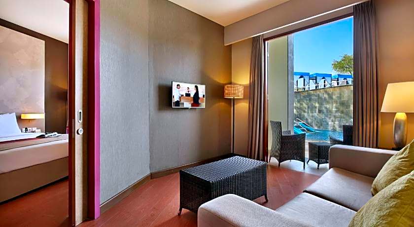 Mercure Bali Nusa Dua Hotel