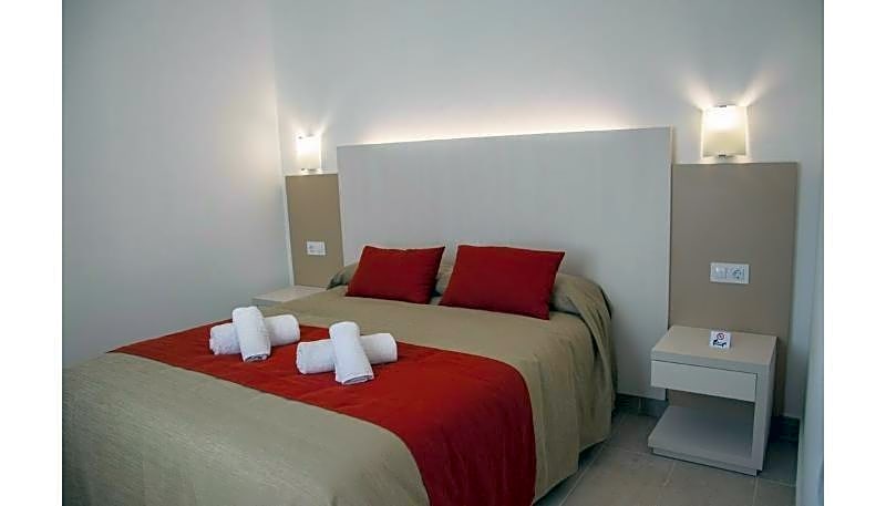 Apartamentos Menorcamar