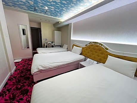 Triple Room with Terrace