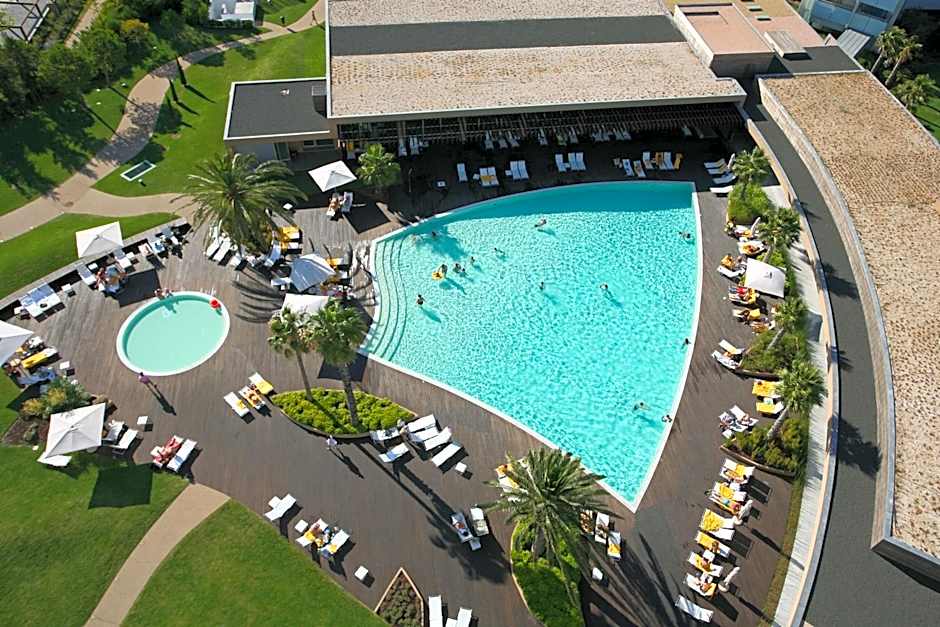 Aqualuz Troia Rio by The Editory