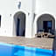 Amphitrite Suites Santorini