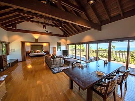 Deluxe Villa with Sea View