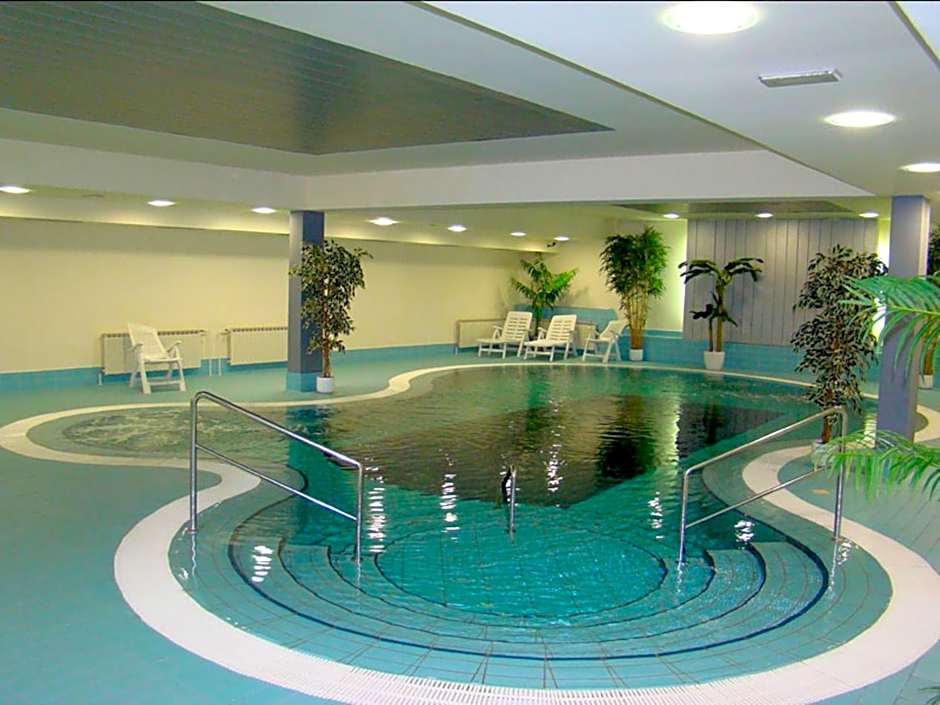 Hotel Tomislavov Dom