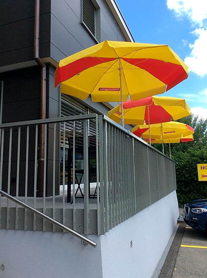 Hotel / Restaurant Post