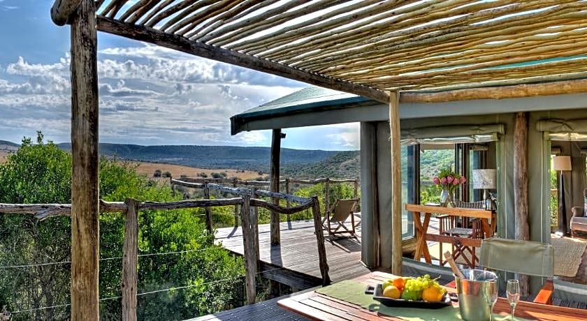 HillsNek Safari Camp