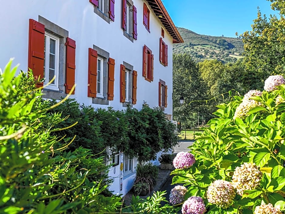 Logis Hotel Du Chene