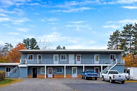 Economy Inn Cadillac MI by Hotel O