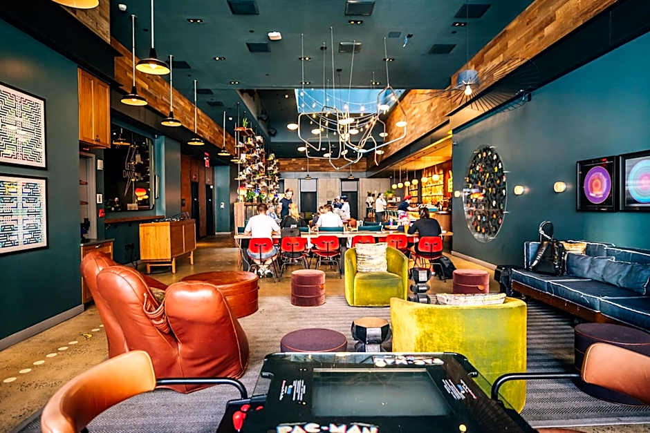 Moxy by Marriott NYC Downtown