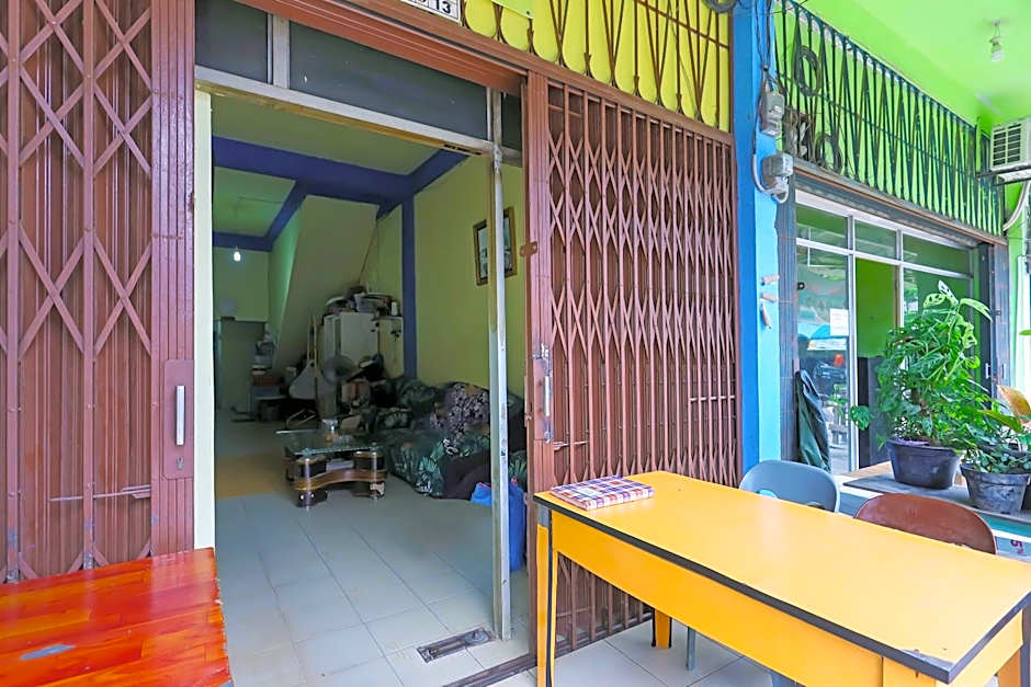 Hotel O Penginapan LorraNearPasar Oleh Oleh