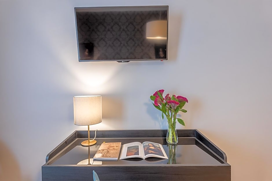 3110 ArtHotel