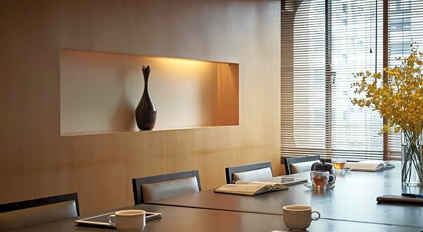 Royal Inn Taipei Nanxi - MRT Zhongshan Station