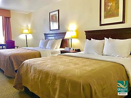 Queen Room with Two Queen Beds - Non-Smoking