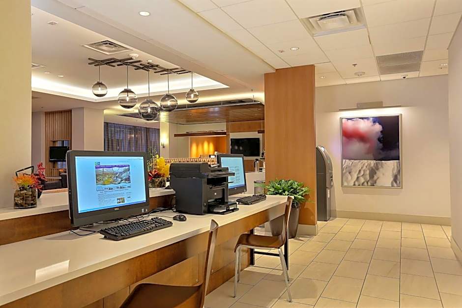 Holiday Inn Express Denver Downtown By IHG