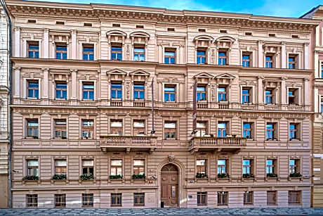 Aparthotel Rimska 14