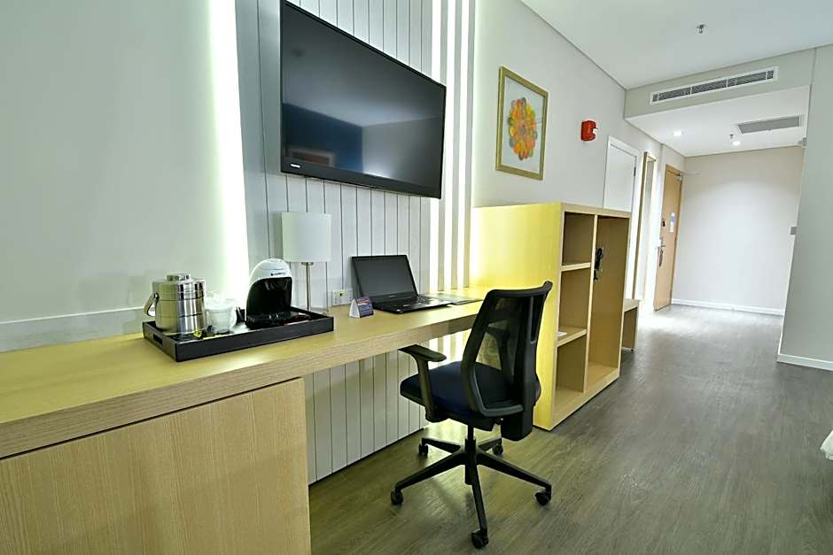Holiday Inn Express Asuncion Aviadores