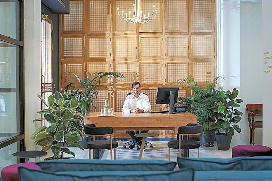 The Gem Society Hotel