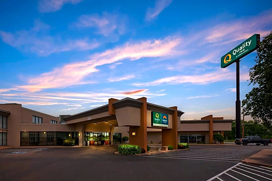 Quality Inn and Conference Center I-80 Grand Island