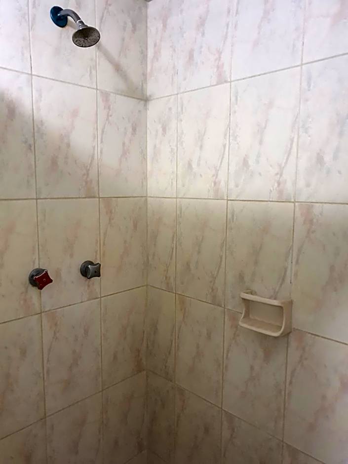 Hotel Atlantico a 150 mts de Playa Martí