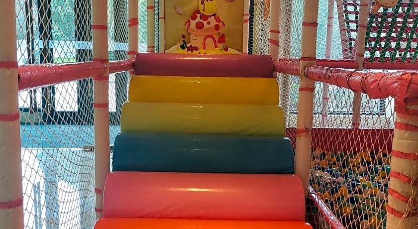 Sheraton Changde Wuling Hotel