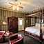 Gruene River Hotel & Retreat