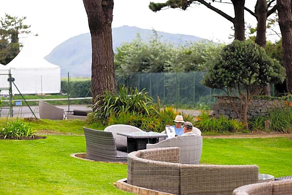 The White House Hotel