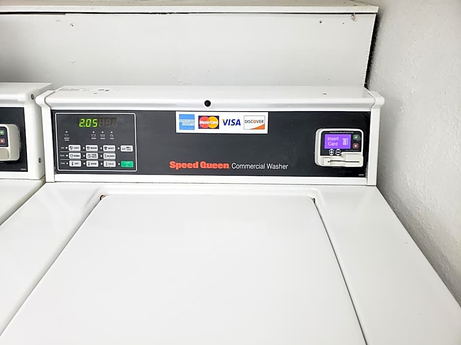 The Victorian Condo/Hotel