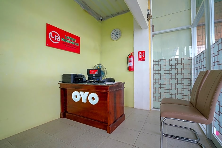 OYO 2722 Lemon Residence Prabumulih Syariah