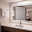 Destin Inn & Suites