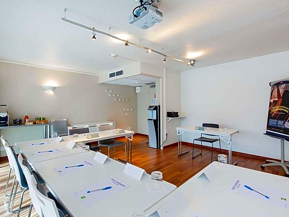 ibis Styles Toulon Centre Port