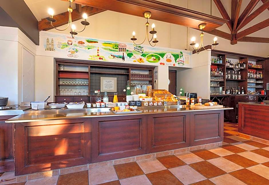 B&B HOTEL Blois Nord Vallée Maillard