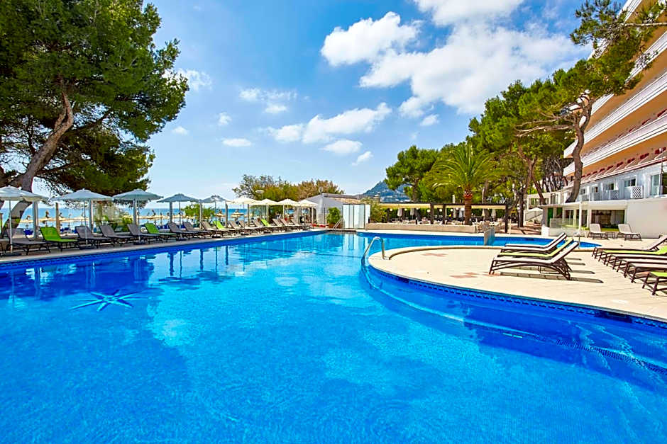 Universal Hotel Laguna