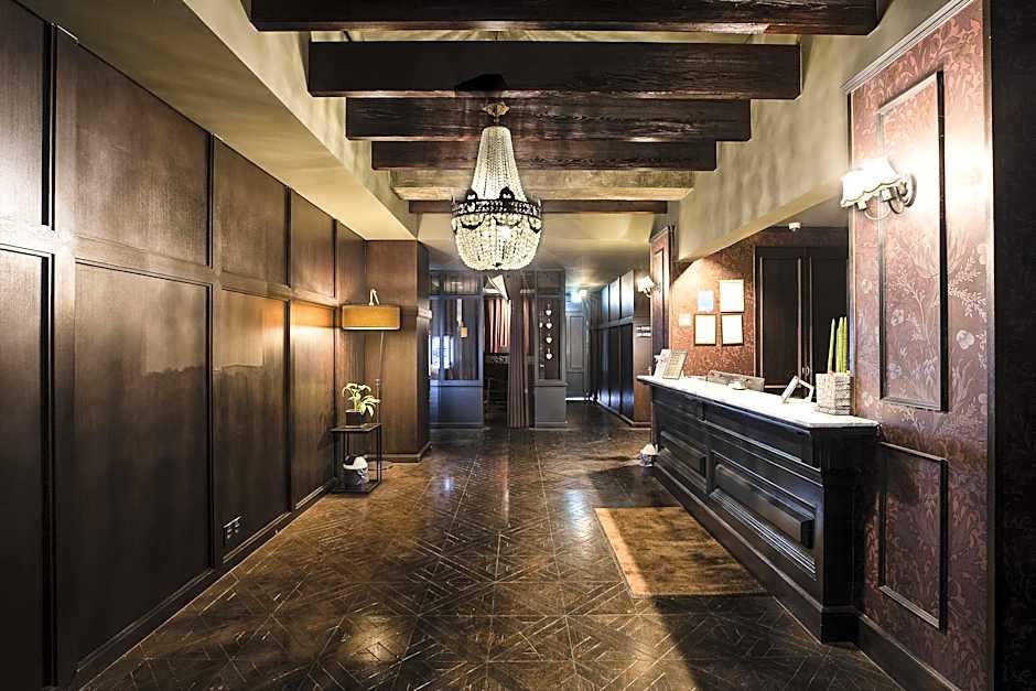 Hanam Aloha Hotel