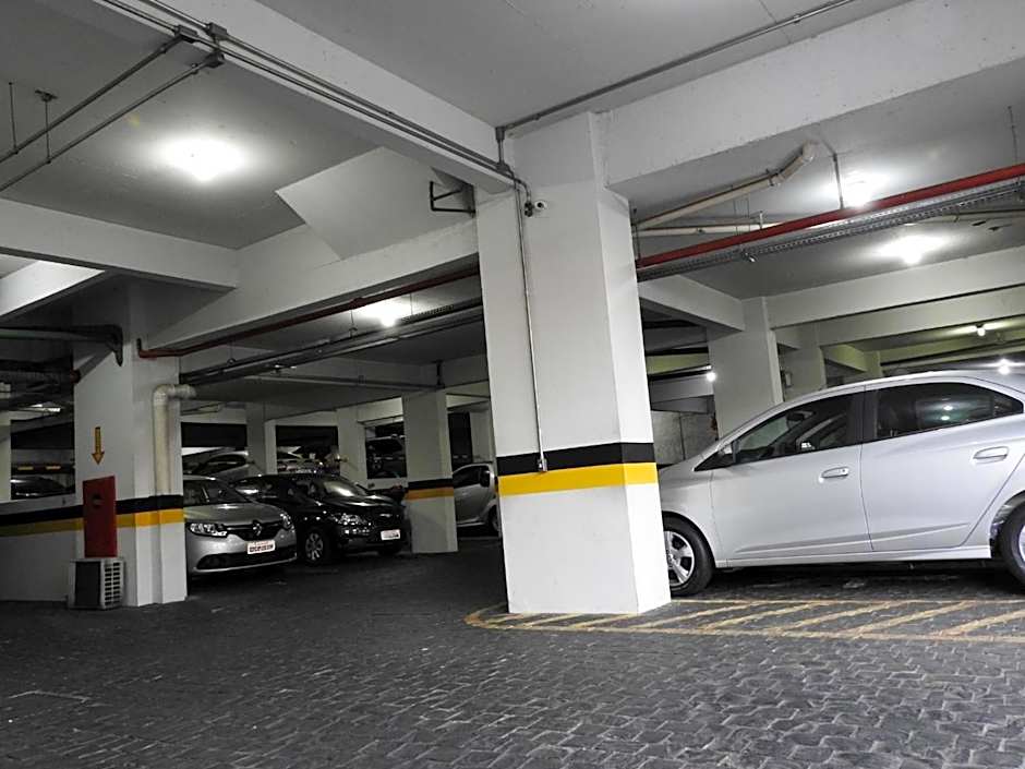 Executive Inn Hotel