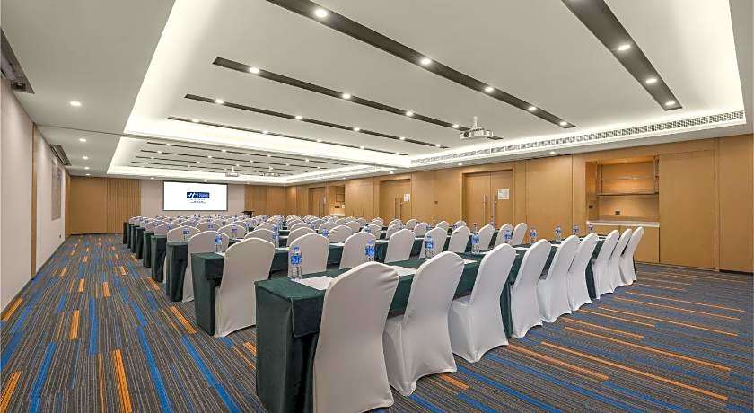 Holiday Inn Express Meishan Dongpo By IHG