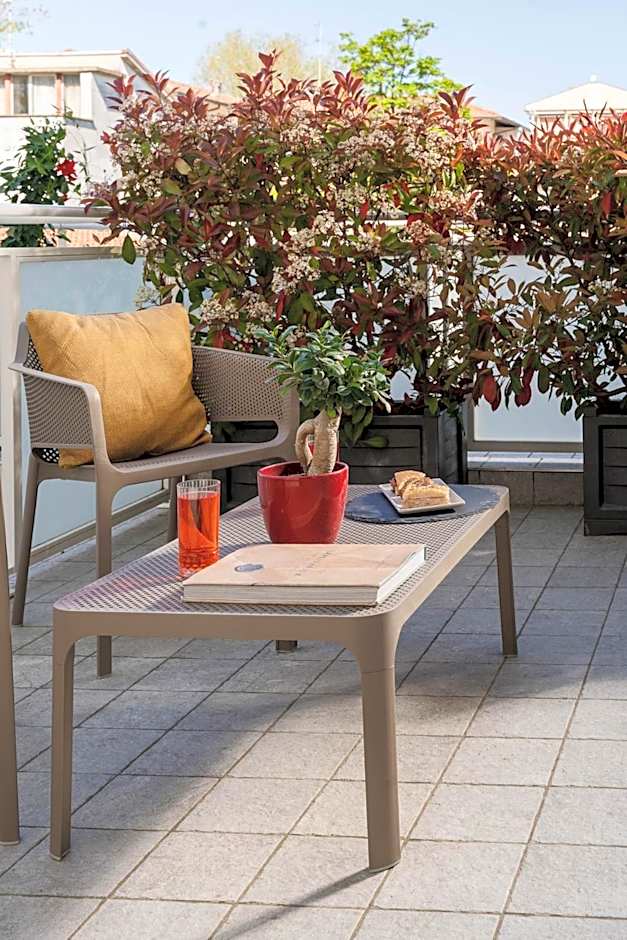 Nido Suite & Apartments