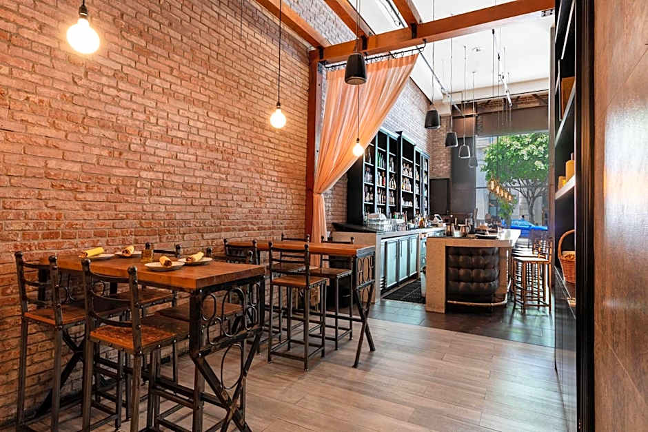 The O Hotel, Trademark Collection by Wyndham