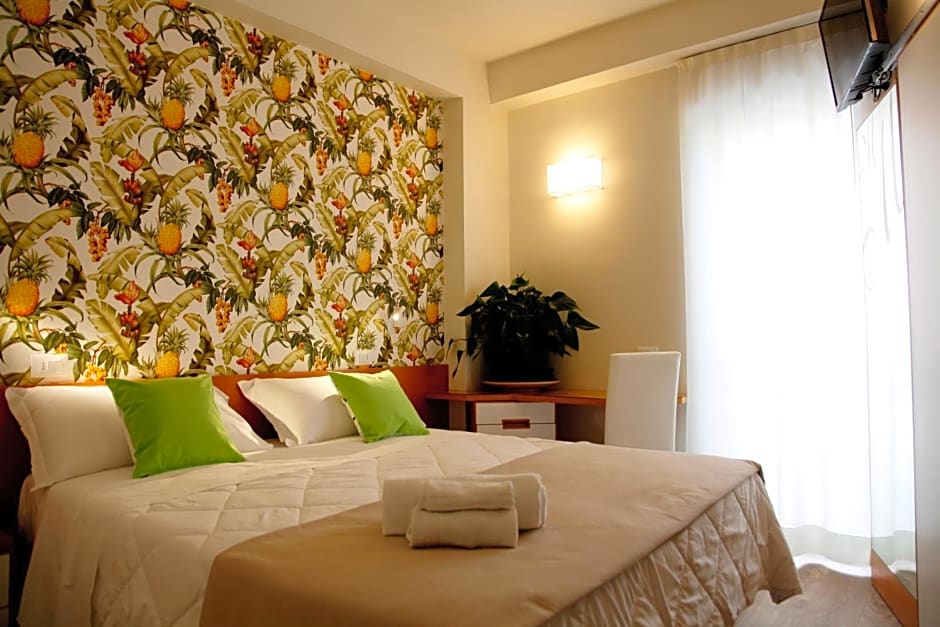Hotel Montecarlo - Vista Mare con Area Fitness