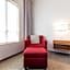 I Hotel And Conference Center