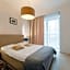 Platinum Towers E-Apartments