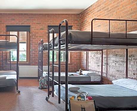 6-Bed Mixed Dormitory Room