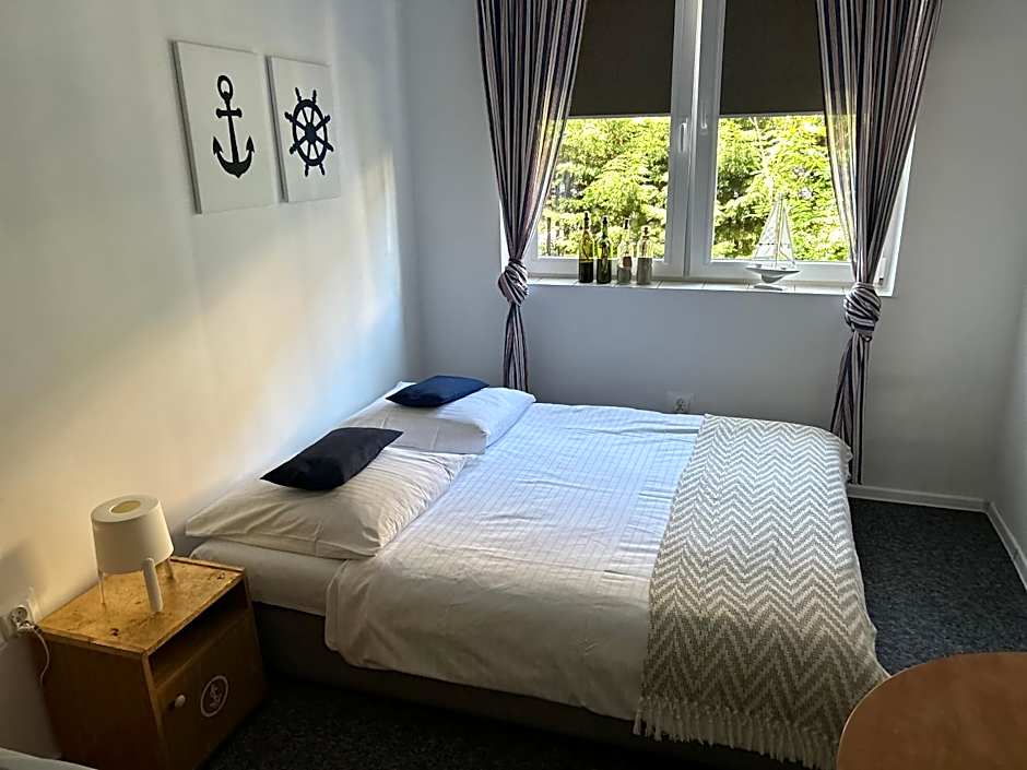 REDA - Pokoje z niezależnym wejściem