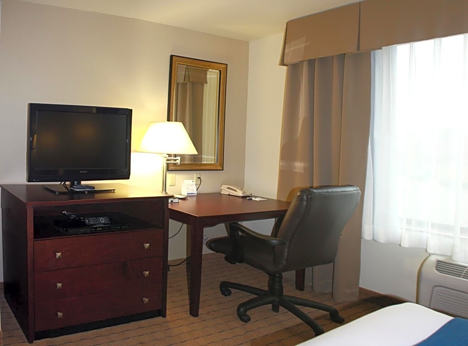 Holiday Inn Express Hotel & Suites Vancouver Mall-Portland Area, an IHG Hotel
