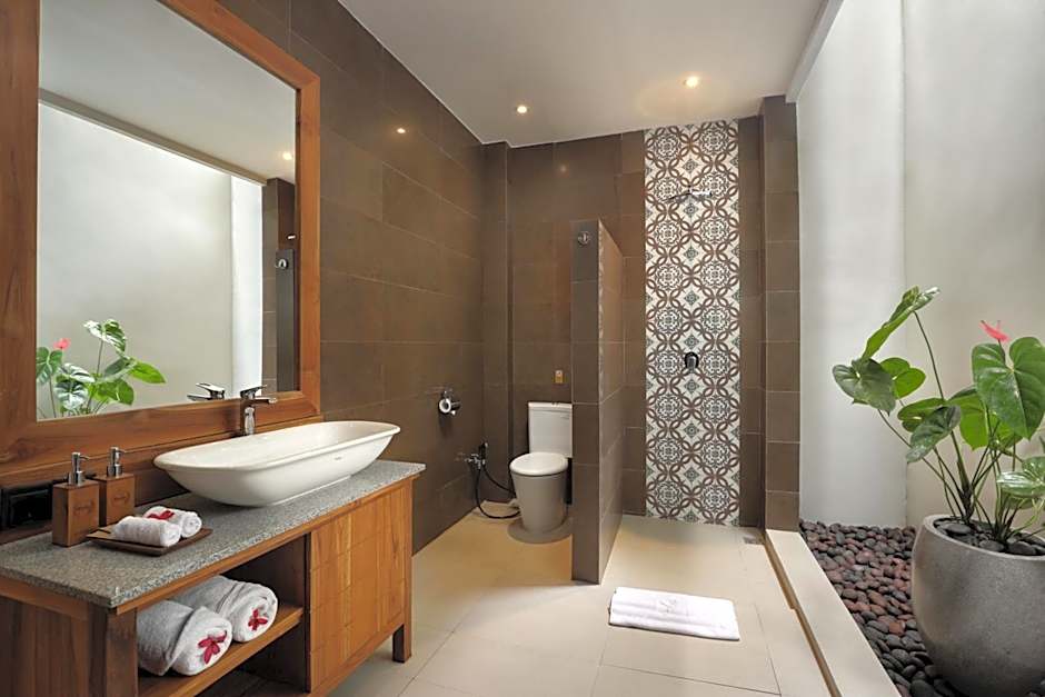 MAHALONA BALI STAY